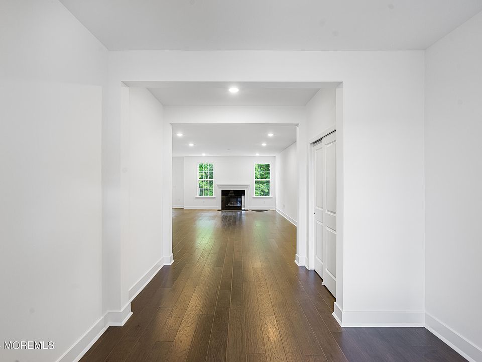 1st image of 173 Woolley Court