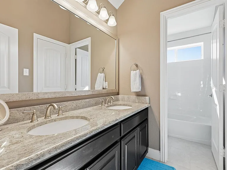 1273 Ranch Gate Ln — Photo 26
