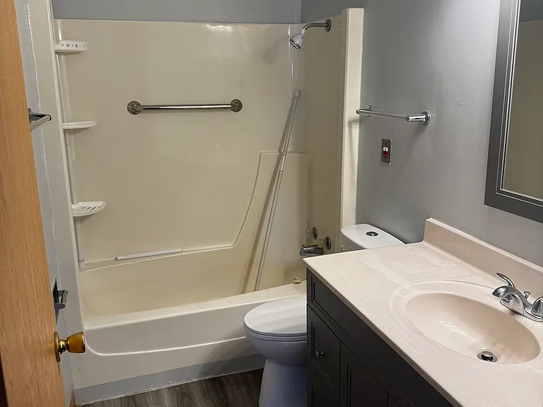271 Main St NW #201 — Photo 3