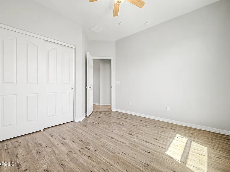 18436 W Shasta St — Photo 32
