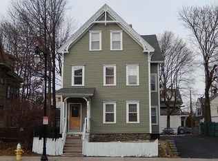 161 Chandler St, Worcester, MA 01609