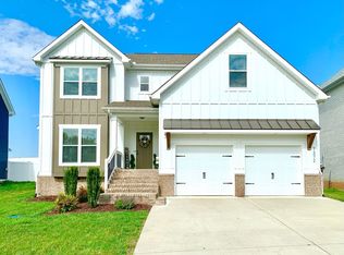 7372 Winding Way, Pleasant View, TN 37146