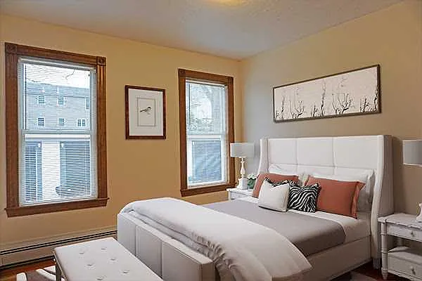 4 bed, $2,700 — Photo 2