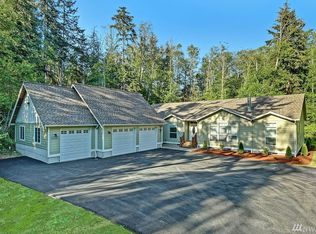 1404 Eagle Ridge Rd, Oak Harbor, WA 98277