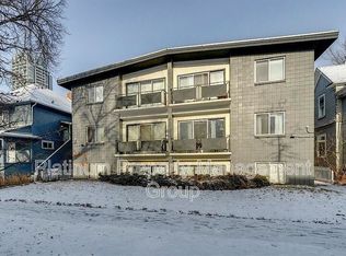 824 18th Ave SW UNIT 304, Calgary, AB T2T0G7