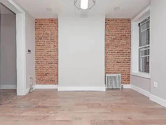 2nd image of 206 Sumpter St #3L