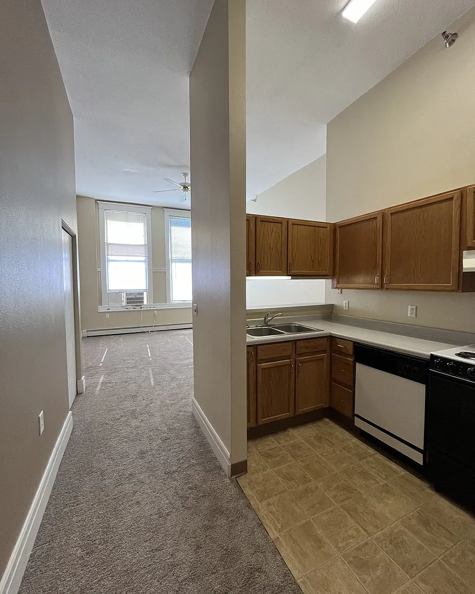 Building Photo - Stonehouse Apartments