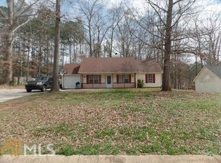 123 Lake Forest Dr, Jackson, GA 30233