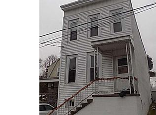743 Water St, Pottsville, PA 17901
