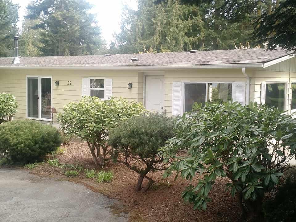 1st image of 32 Cypress Cir