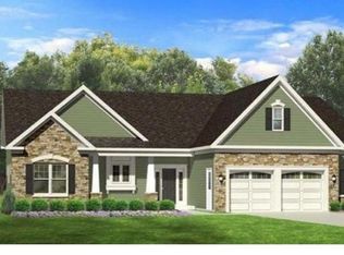 29 Pine Grove Rd, Lunenburg, MA 01462