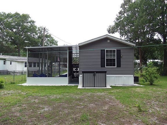 5th image of 11249 NW 114th Pl