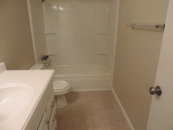 5th image of 908 E Market St APT 5B