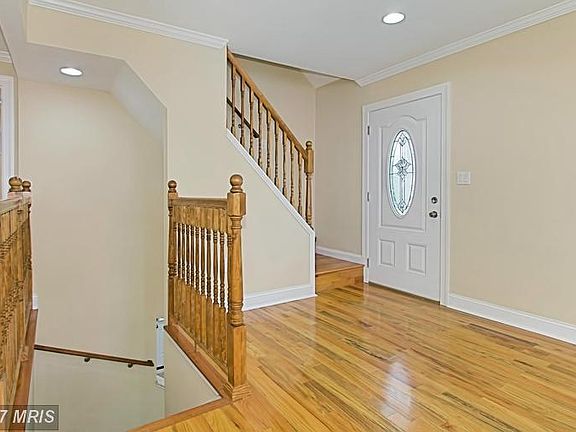 4th image of 6802 Chestnut Ave