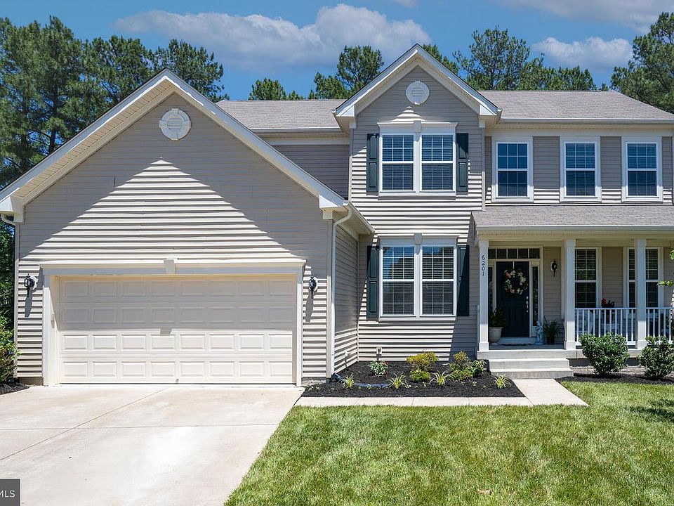 1st image of 6201 Woodhue Ct