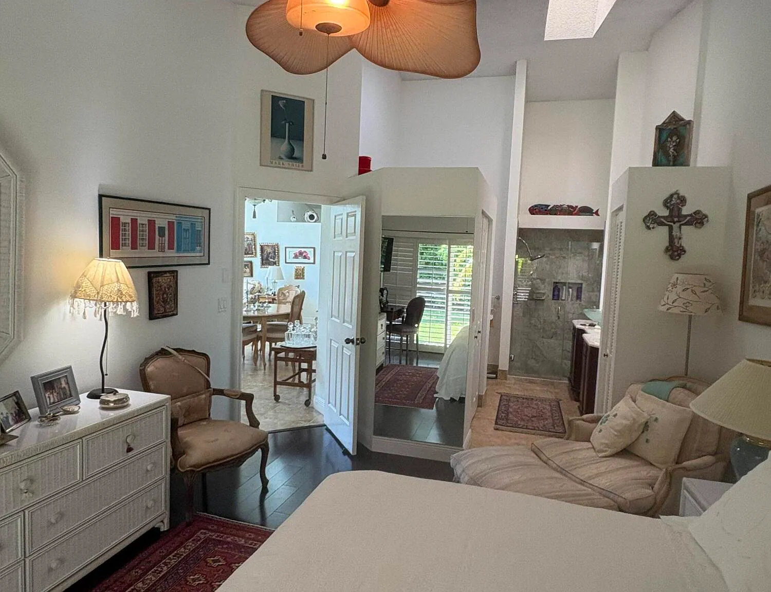 3 bed, 3.0 bath, 1615 sqft, $12,000 — Photo 3