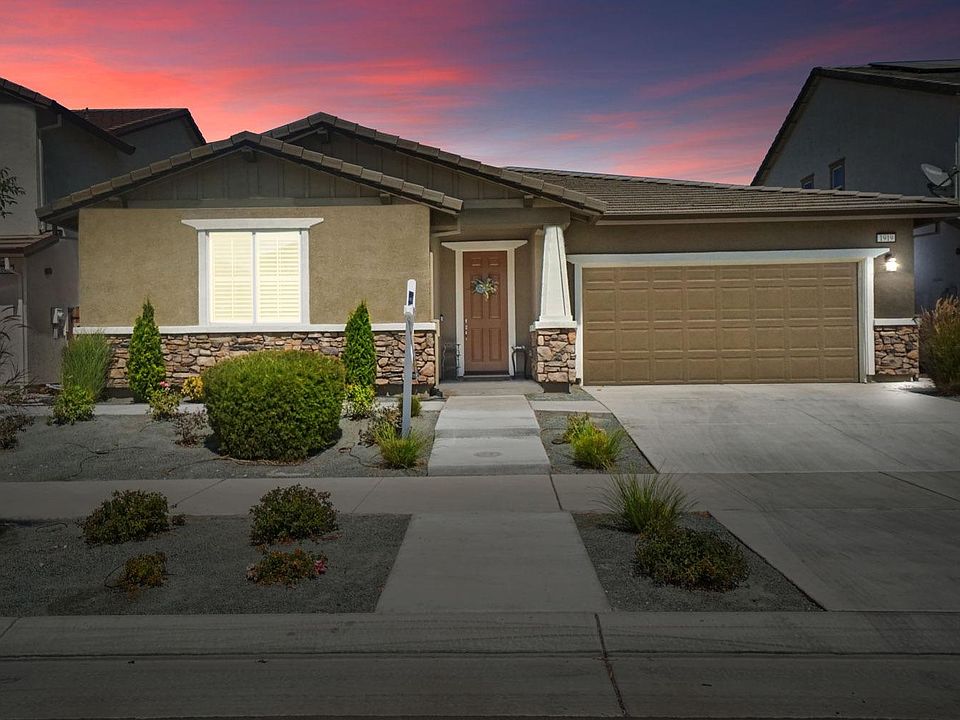 1st image of 1919 Water Lily Dr