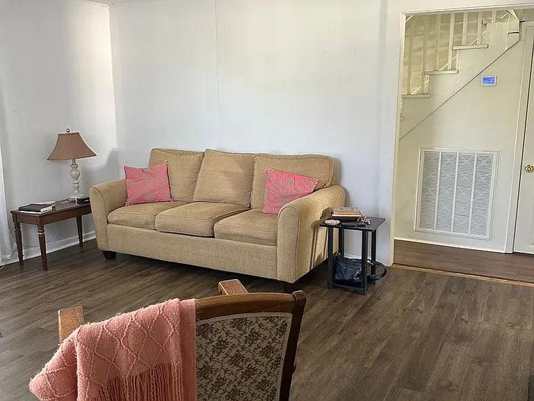 19427 Saturn Dr — Photo 21