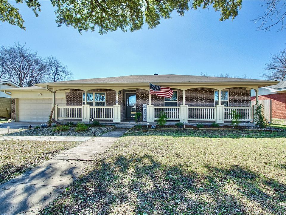 1st image of 120 Darden Dr