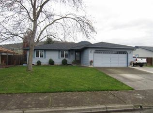 3060 Nettie Way, Medford, OR 97504