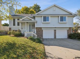 7820 S 70th St, La Vista, NE 68128