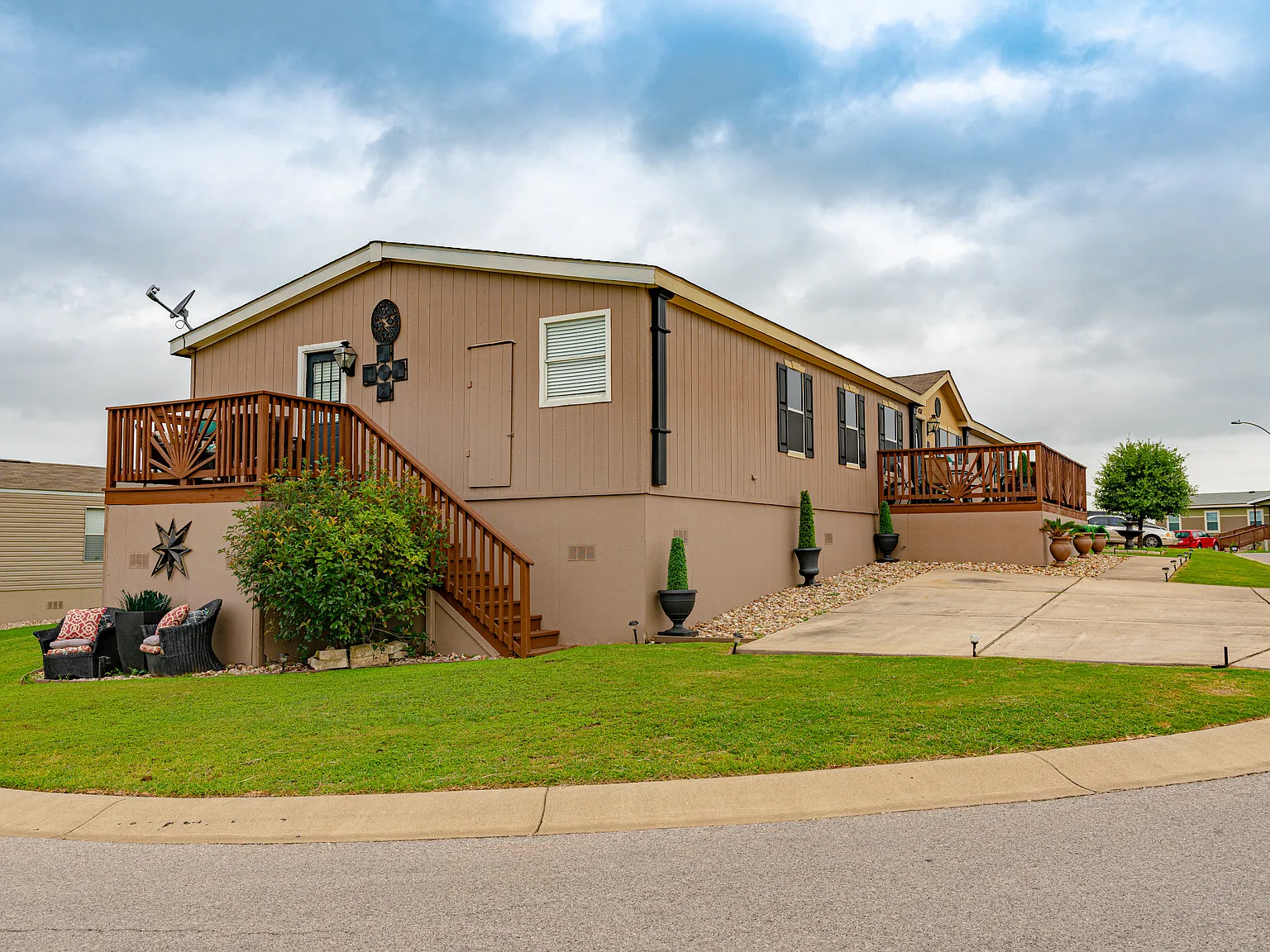River Ridge Estates — Photo 1