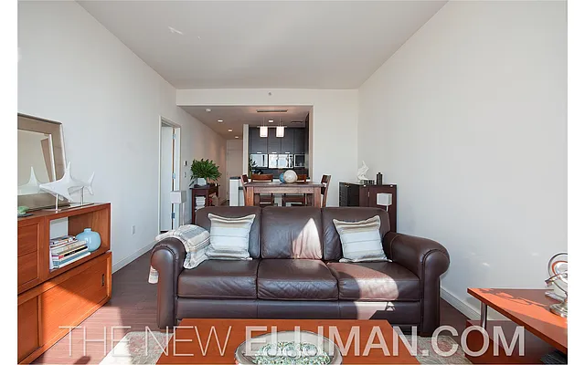 Rented by Douglas Elliman | media 53
