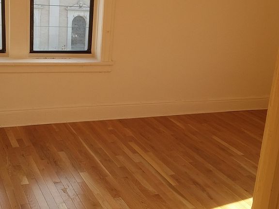 2nd image of 2970 Ocean Ave #C15