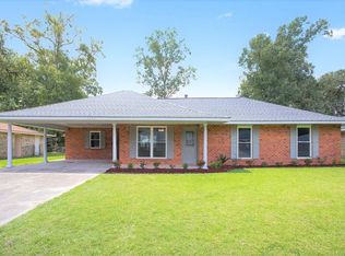 9632 Rustling Oaks Dr, Baton Rouge, LA 70818