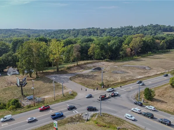 3322 Newark Rd, Zanesville, OH 43701