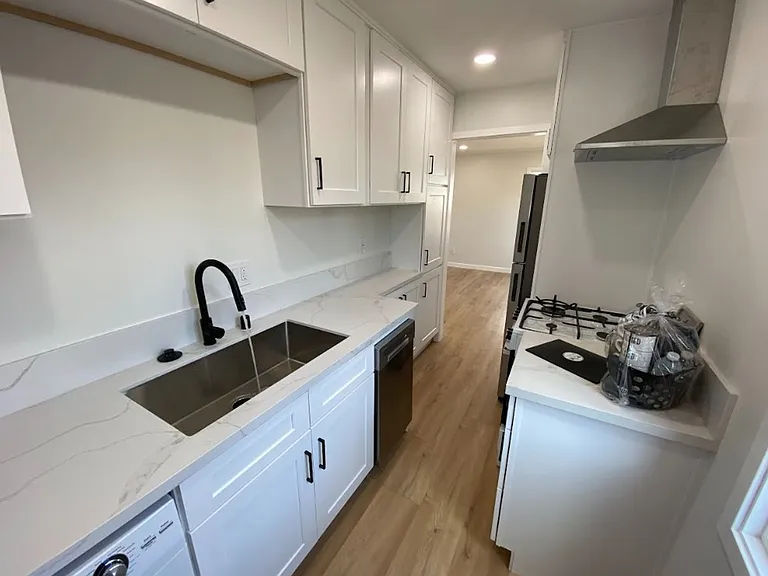 1205-1215 S 31st St #3103-3105 — Photo 9