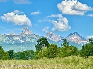 432 Granite Basin Loop, Tetonia, ID 83452