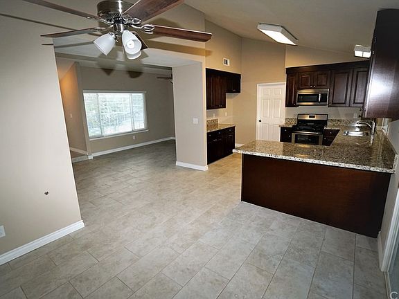 3rd image of 5790 Vista Del Caballero
