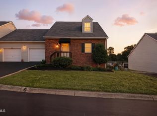 2700 Indian Ridge Rd #9, Johnson City, TN 37601