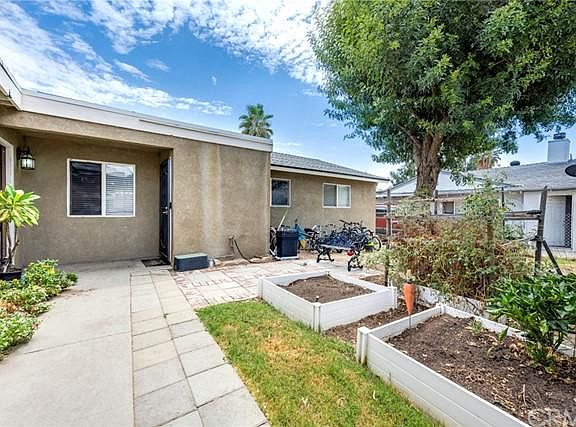 2nd image of 13908 Walnut Ct