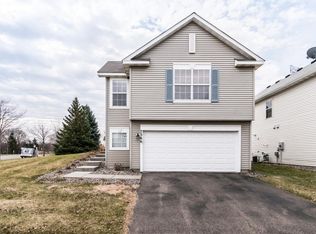 7366 Windsor Dr N, Shakopee, MN 55379