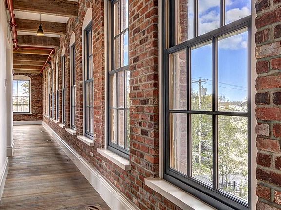 3rd image of 15 Church St Penthouse 320