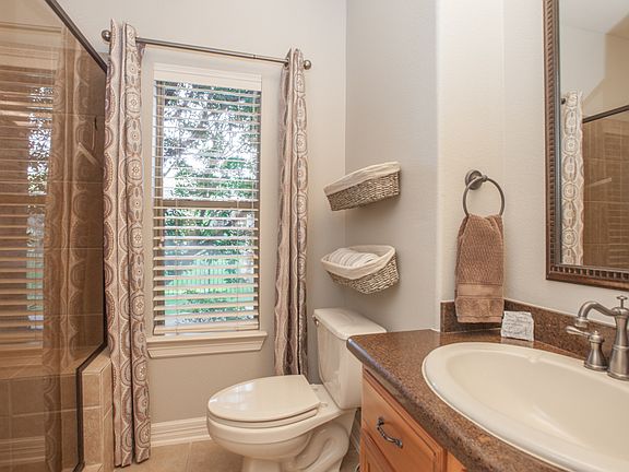4th image of 4519 Oxbow Cir E