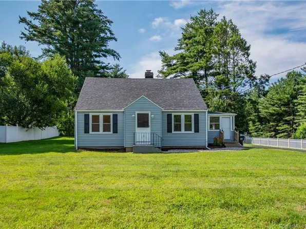 40 Highland Avenue, East Windsor, CT 06016