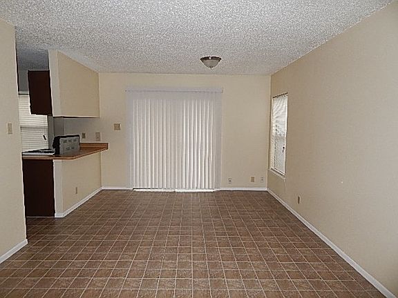 3rd image of 14226 Swallow Dr