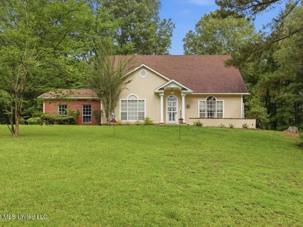 106 Mahaffey Cv, Raymond, MS 39154