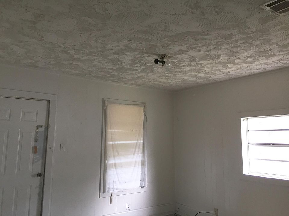 2nd image of 3306 19th St