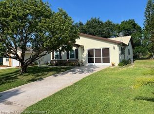 1633 Willow Run, Sebring, FL 33872