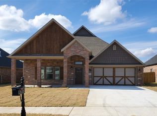 1081 Flat Rock St, Centerton, AR 72713