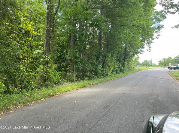 Glenwood Dr, Alexander City, AL 35010