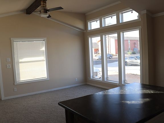 5th image of 1013 W 10th St
