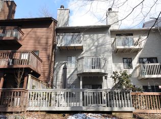 1972 Winterport Cluster, Reston, VA 20191