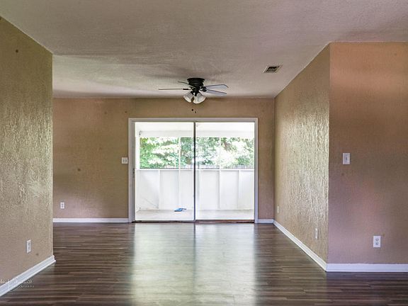 3rd image of 7118 Marble Ct