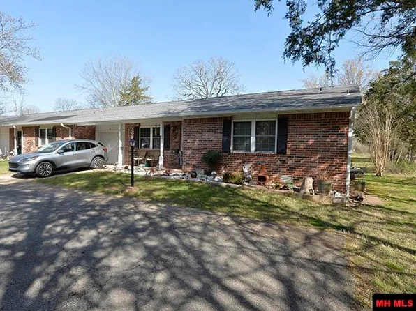 1313 Meadowbrook Dr, Mountain Home, AR 72653