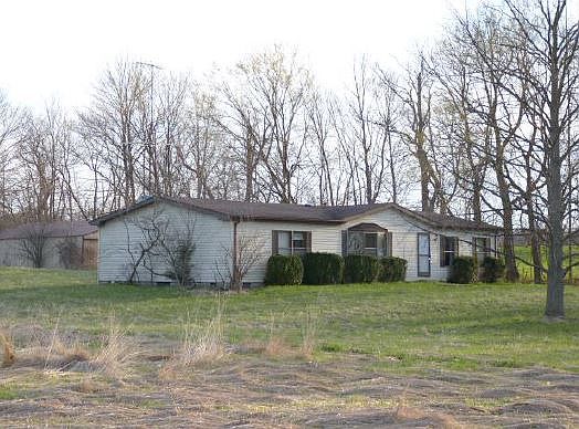 2nd image of 1080 E County Road 650 N